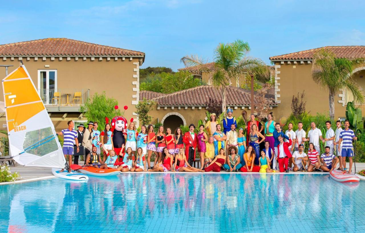 Is Serenas Badesi Resort Exterior foto